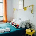 C&o לינה וארוחת בוקר 3*
