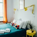 C&o לינה וארוחת בוקר 3*